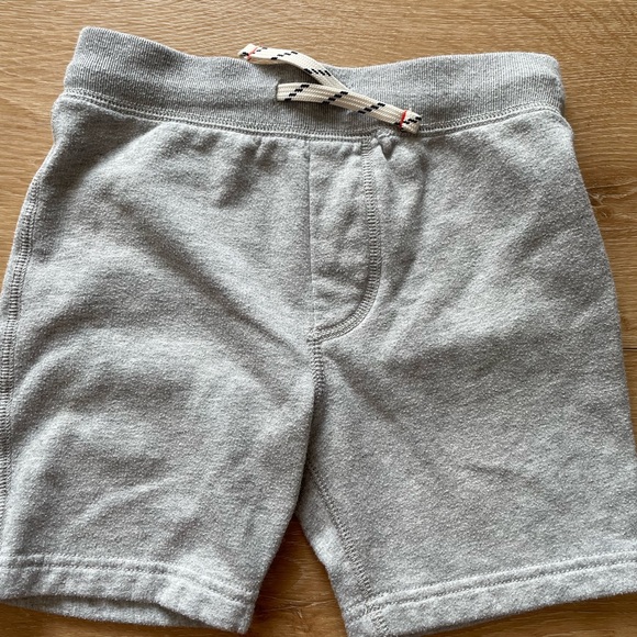 JCrew Crewcuts Classic Sweat Short. Boys. Size 5. - Picture 2 of 5